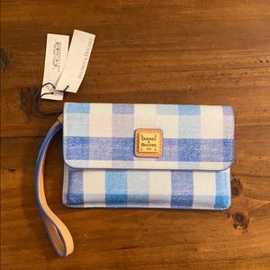 NTW Dooney & Bourke Wristlet